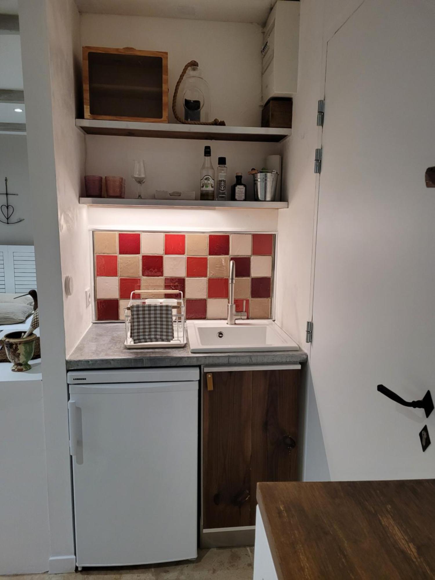 La Maison Blanche Intra-Muros Free Parking エーグ・モルト 部屋 写真